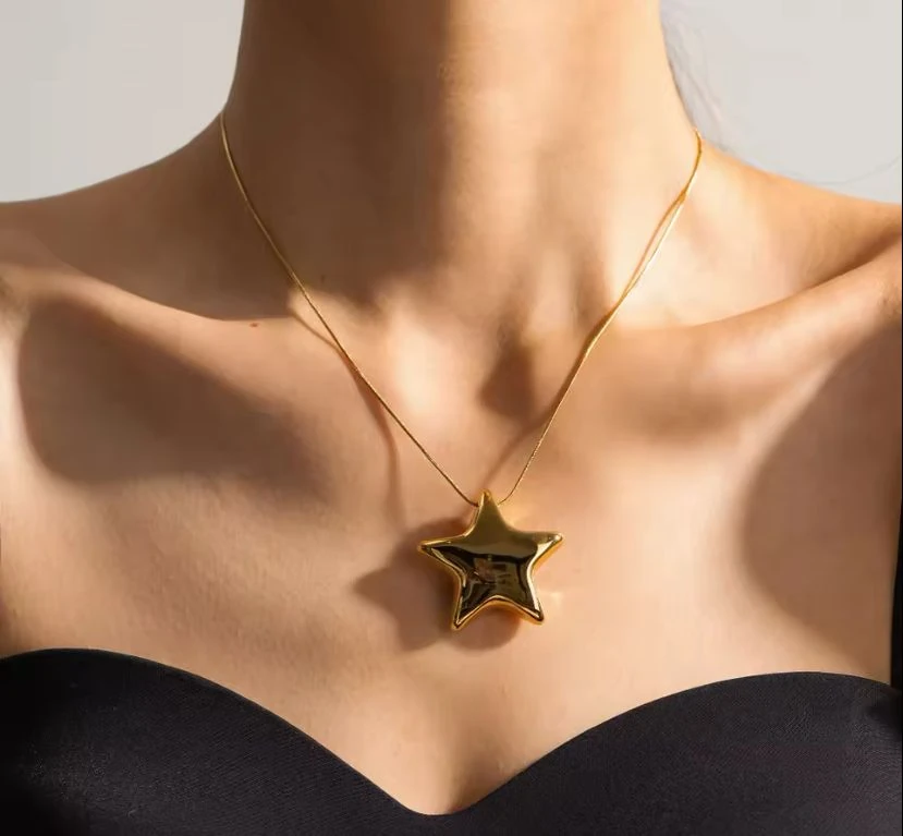 Çelik Celeste Parlak Yildiz Gold Kolye