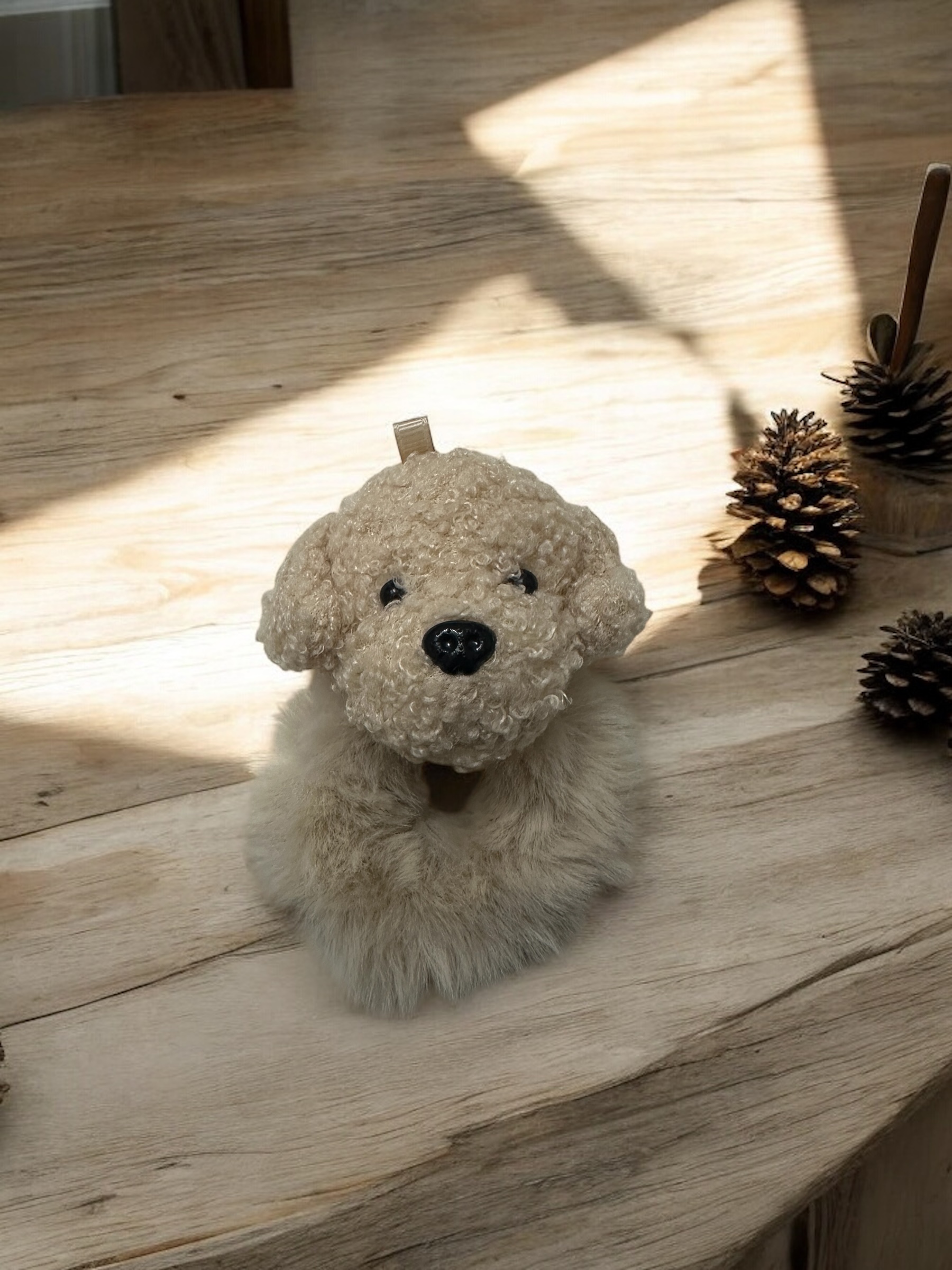 Köpek Figürlü Peluş Simit Lastik Toka Krem Renk